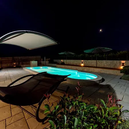 Marijan Villa *