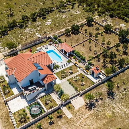 Villa Marijan