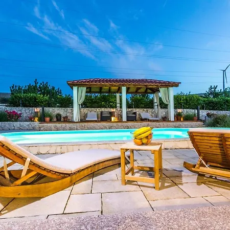 Villa Marijan *