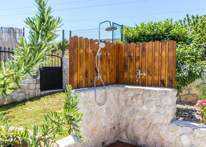 Marijan Vila Sibenik